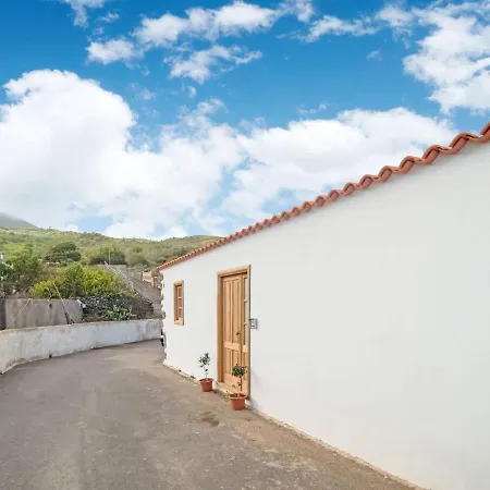 Comfy Holiday In Genoves With Balcony Dom wakacyjny