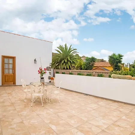 Comfy Holiday In Genoves With Balcony