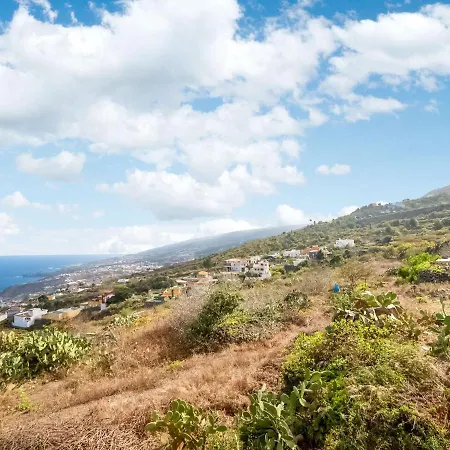 Comfy Holiday In Genoves With Balcony Dom wakacyjny San Pedro de Daute